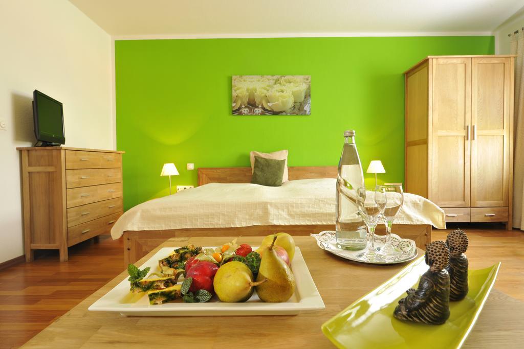 Hotel Dreimädelhaus Espelkamp-Mittwald Zimmer foto