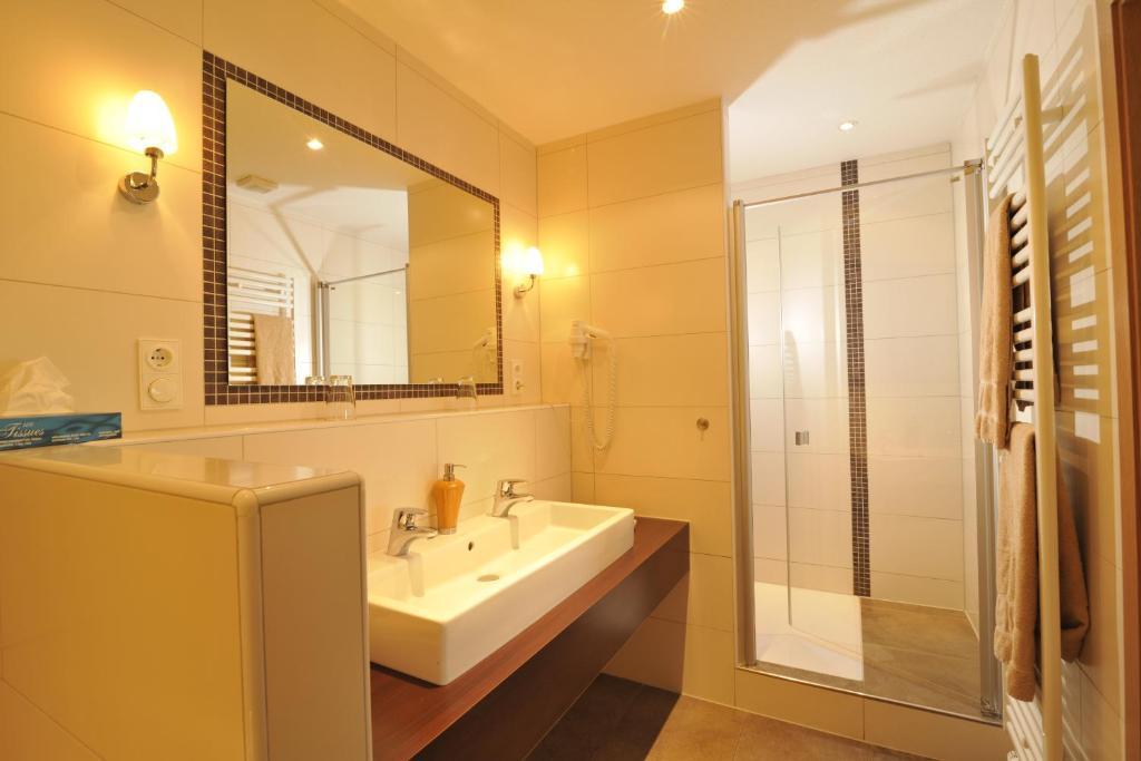 Hotel Dreimädelhaus Espelkamp-Mittwald Zimmer foto